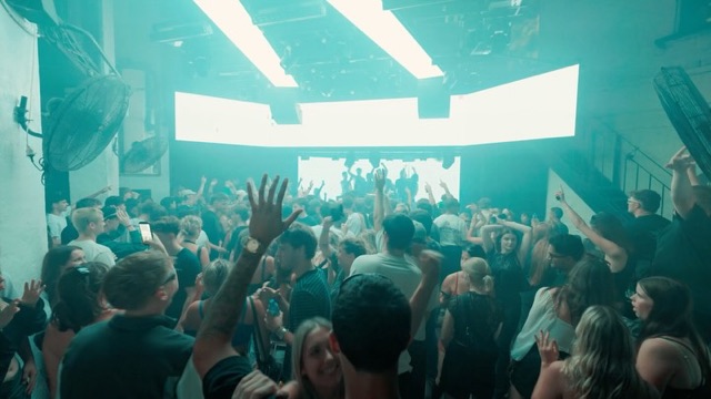 Closing im Nerve bis 5 Uhr