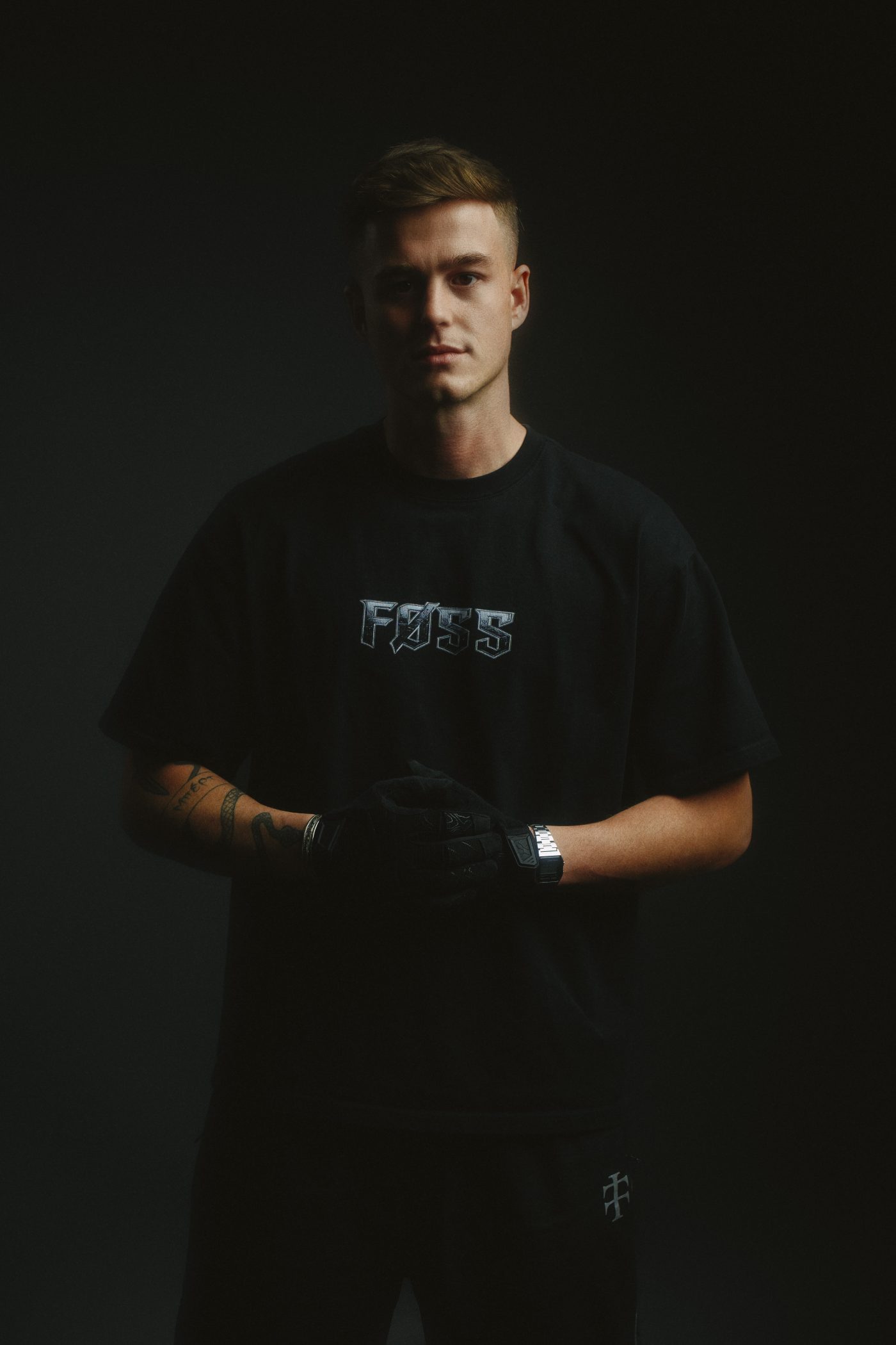 FØSS, Hard Techno & Hard Dance DJ – press photo 7