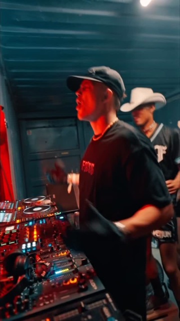 MadThing with WINSON on Verknipt Records
