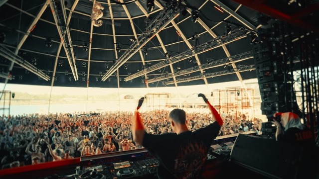 A summer of festivals: Extrema, London and Sunrise