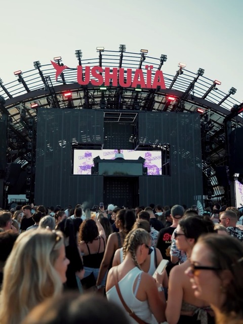 Ushuaïa Ibiza debut, invited by Martin Garrix