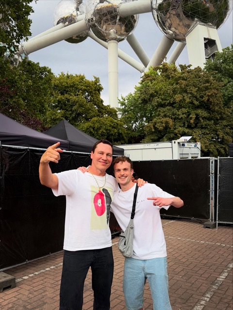 Hangar Atomium, Tiësto headlining