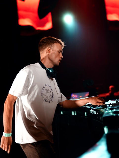 UNVRS Ibiza, on Tiësto’s sunrise line-up
